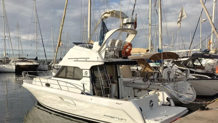 El barco Perla Fisher en Marbella